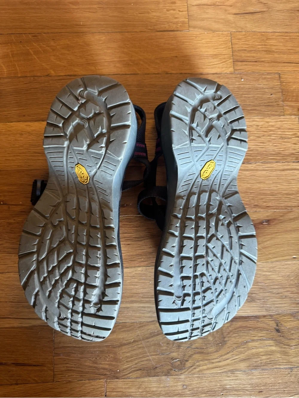 Women’s Chacos - Picture 4 of 4